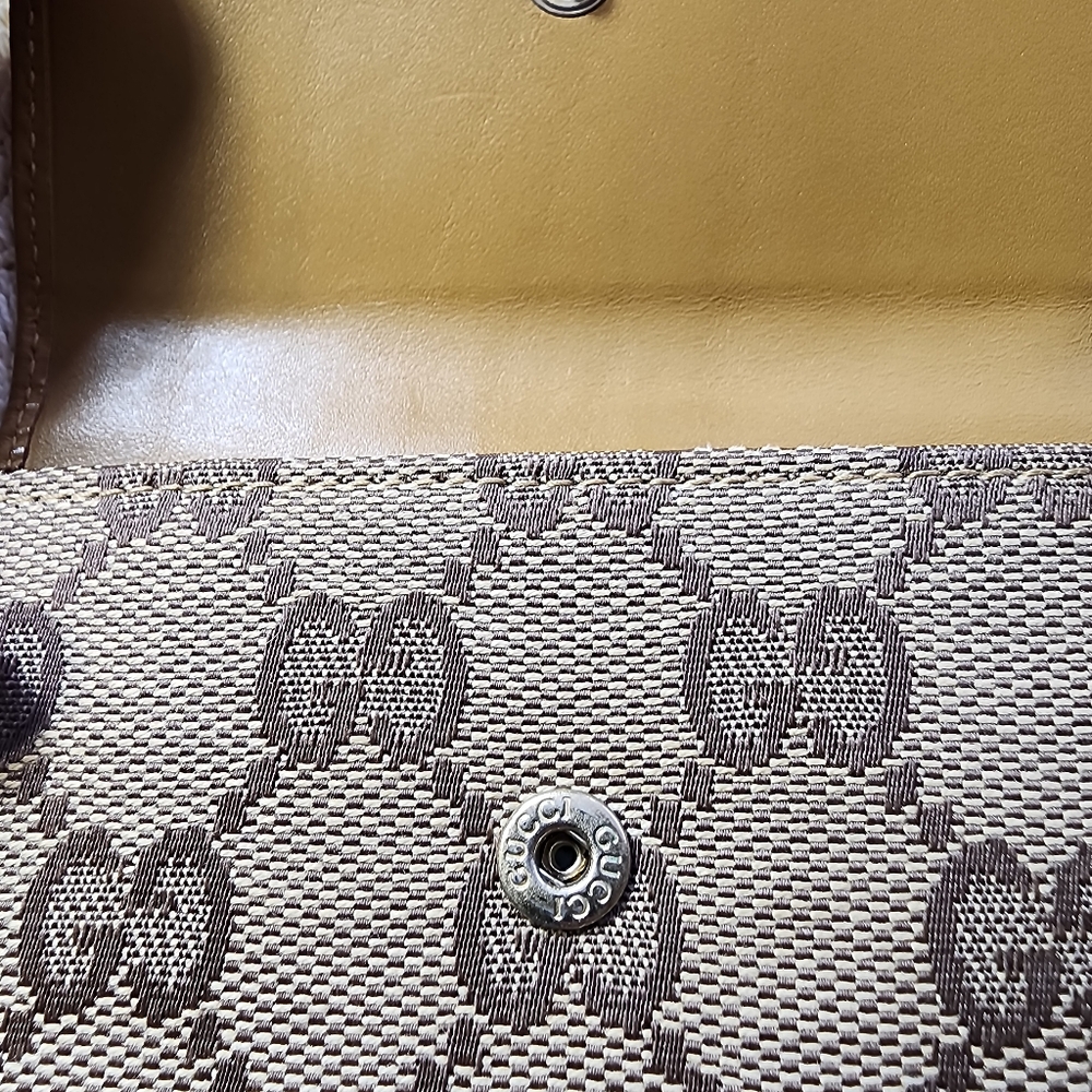 Gucci Vintage GG Monogram piston lock compact Tan Wallet GUC - Picture 4 of 15